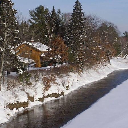Pond'S Resort Blackville Exterior photo